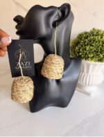 OLAEDO natural beige Raffia Basket earring